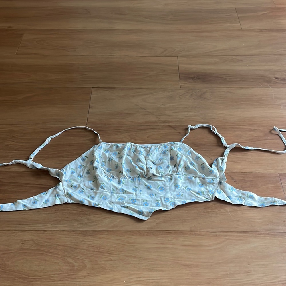 Kendall and Kylie floral top